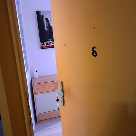 Sleepover City Center Bruselas Exterior foto