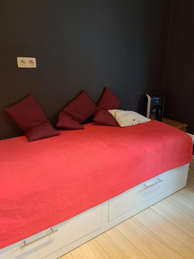 Sleepover City Center Bruselas Exterior foto